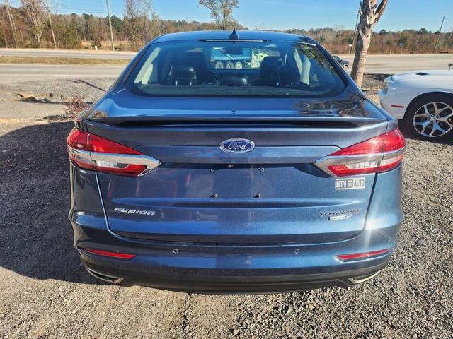 Photo of 2019 Blue Ford Fusion