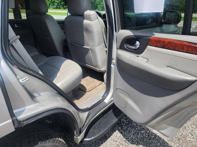 Photo of 2007 Silver GMC Envoy