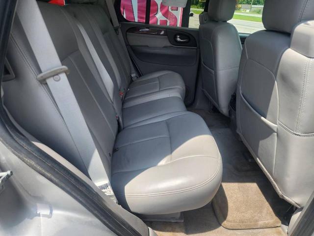 Photo of 2007 Silver GMC Envoy