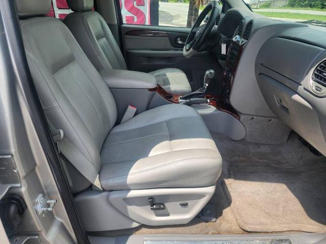 Photo of 2007 Silver GMC Envoy