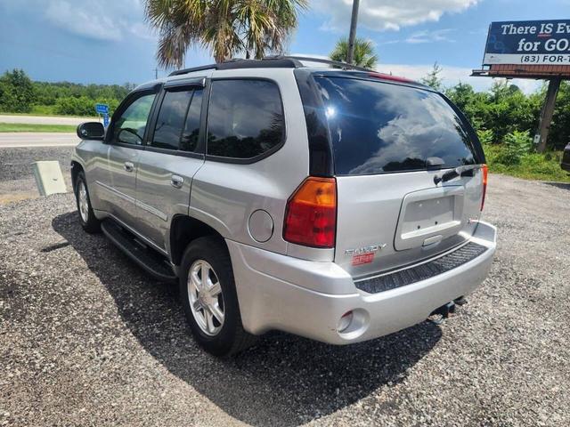 Photo of 2007 Silver GMC Envoy