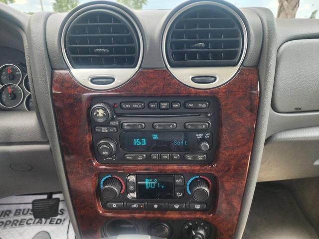 Photo of 2007 Silver GMC Envoy