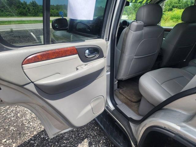 Photo of 2007 Silver GMC Envoy