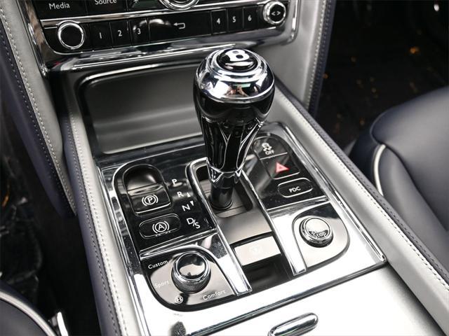 Photo of 2020 Glacier White Bentley Mulsanne