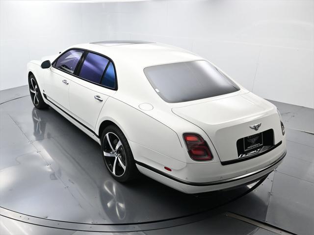 Photo of 2020 Glacier White Bentley Mulsanne