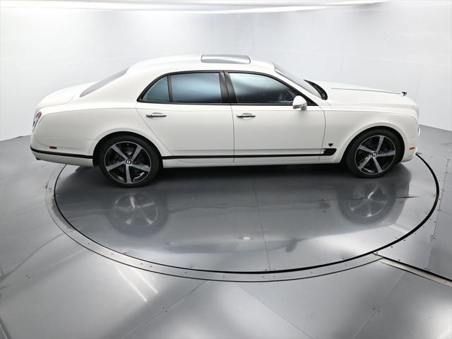 Photo of 2020 Glacier White Bentley Mulsanne