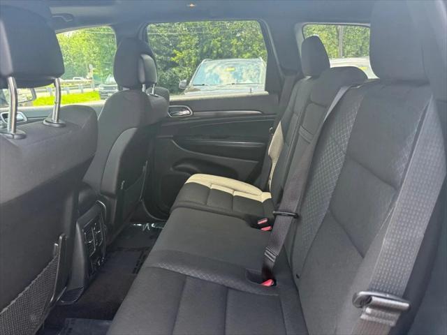 Photo of 2019 Sting-Gray Clearcoat Jeep Grand Cherokee