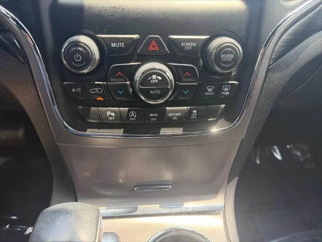 Photo of 2019 Sting-Gray Clearcoat Jeep Grand Cherokee