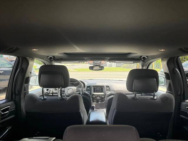 Photo of 2019 Sting-Gray Clearcoat Jeep Grand Cherokee