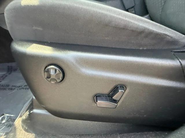Photo of 2019 Sting-Gray Clearcoat Jeep Grand Cherokee