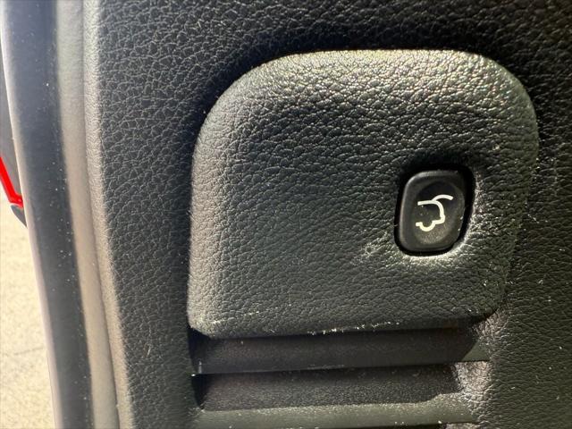 Photo of 2019 Sting-Gray Clearcoat Jeep Grand Cherokee