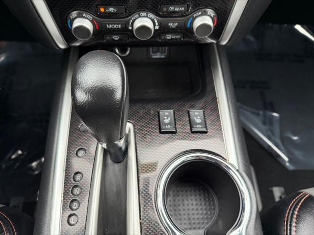 Photo of 2019 Magnetic Black Pearl Nissan Pathfinder