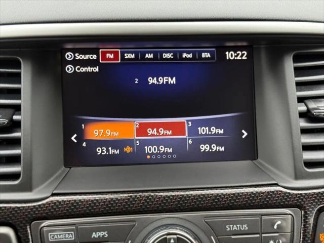 Photo of 2019 Magnetic Black Pearl Nissan Pathfinder