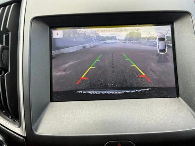Photo of 2019 Blue Metallic Ford Edge