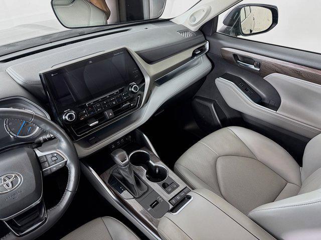 Photo of 2022 Blueprint Toyota Highlander Hybrid