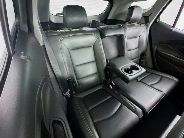 Photo of 2019 Summit White GMC Terrain