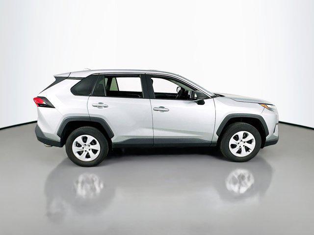 Photo of 2024 Silver Sky Metallic Toyota RAV4