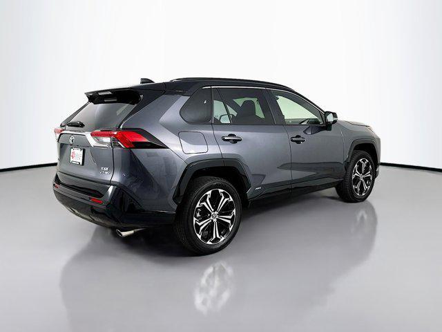 Photo of 2025 Magnetic Gray Metallic/Midnight Black Metallic Toyota RAV4 Hybrid