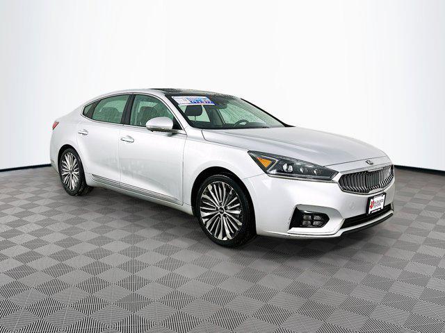 2017 Kia Cadenza