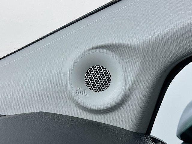 Photo of 2021 Celestial Silver Metallic Toyota Sienna