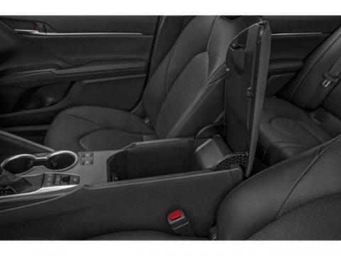 Photo of 2023 Midnight Black Metallic Toyota Camry