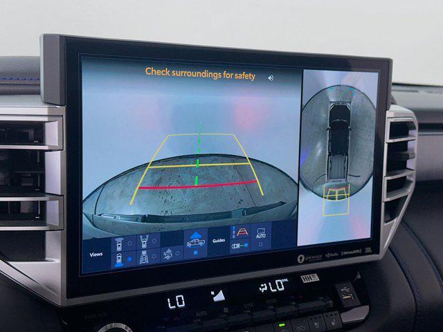 Photo of 2024 Gray Toyota Tundra