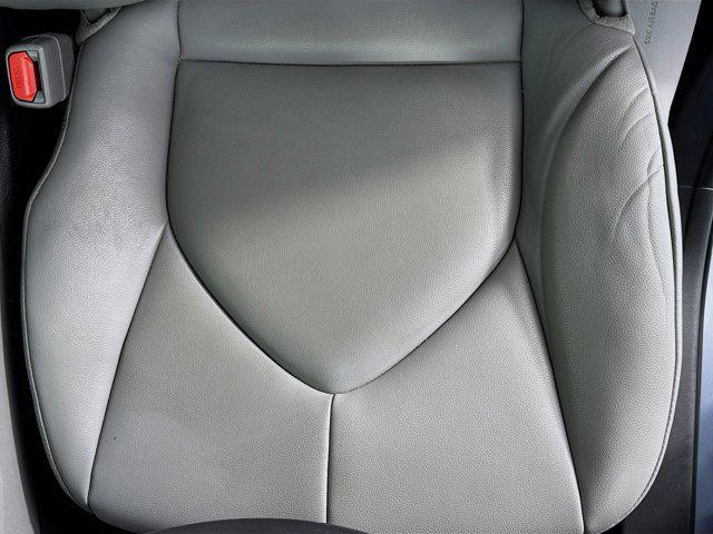 Photo of 2022 Moon Dust Toyota Highlander