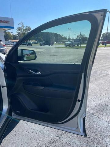 Photo of 2019 Silver GMC Acadia