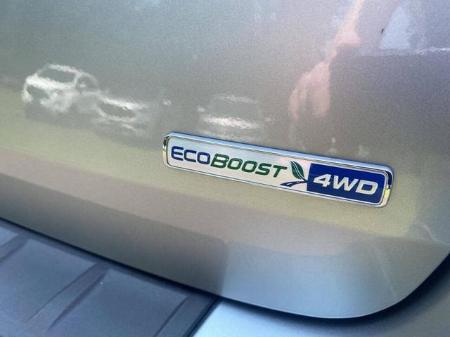 Photo of 2020 Silver Ford Explorer