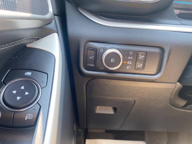 Photo of 2020 Silver Ford Explorer