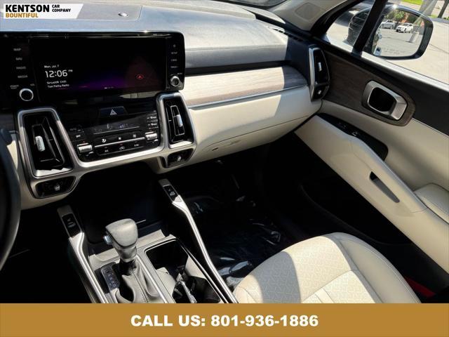 Photo of 2023 Aruba Green Kia Sorento