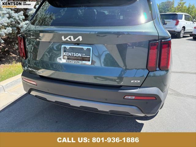 Photo of 2023 Aruba Green Kia Sorento