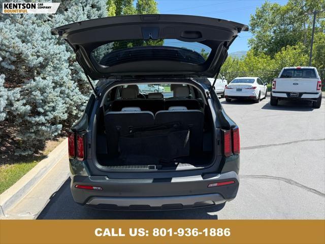 Photo of 2023 Aruba Green Kia Sorento