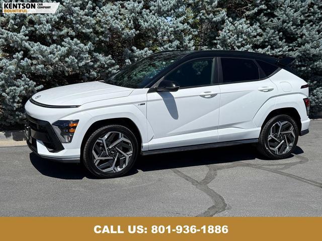 Photo of 2024 Atlast White w/Black Roof Hyundai KONA