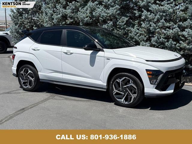 Photo of 2024 Atlast White w/Black Roof Hyundai KONA