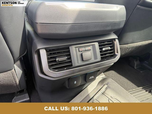 Photo of 2024 Agate Black Metallic Ford F-150