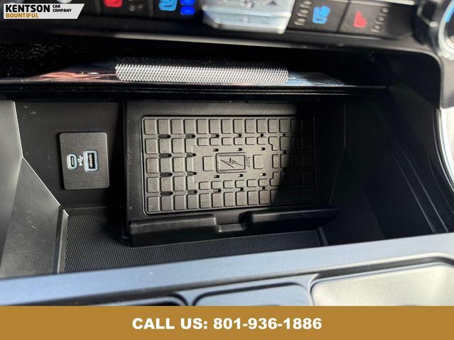 Photo of 2024 Agate Black Metallic Ford F-150