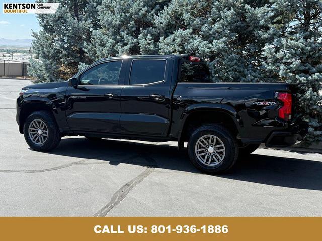 Photo of 2023 Black Chevrolet Colorado