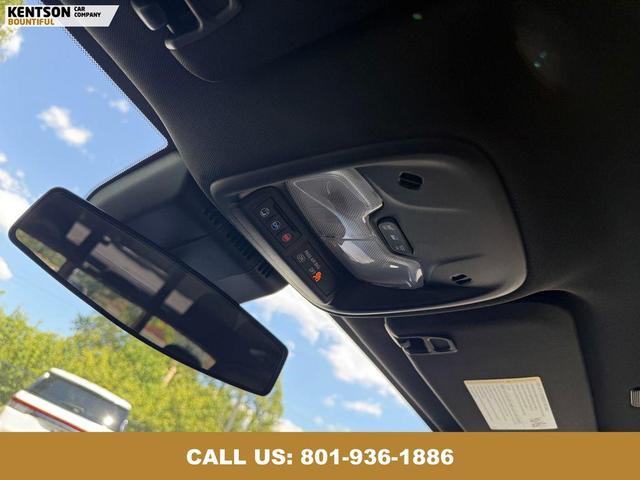 Photo of 2023 Black Chevrolet Colorado