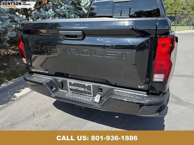 Photo of 2023 Black Chevrolet Colorado
