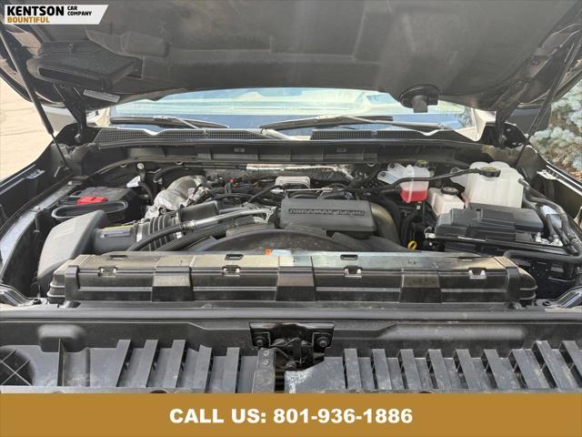 Photo of 2024 Onyx Black GMC Sierra 3500