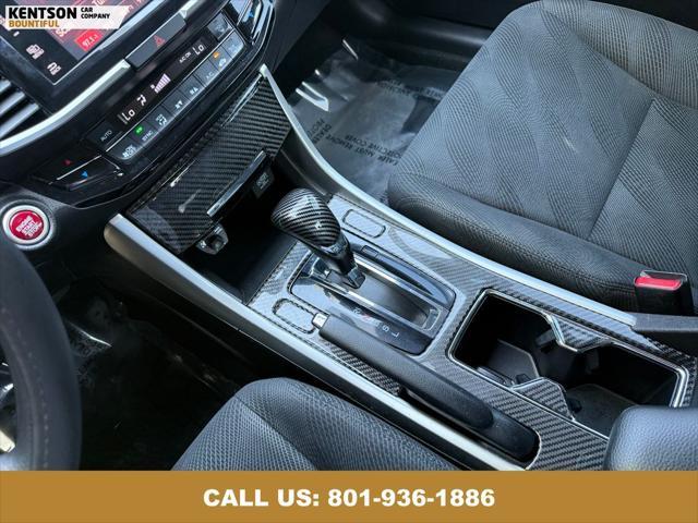 Photo of 2016 Crystal Black Pearl Honda Accord