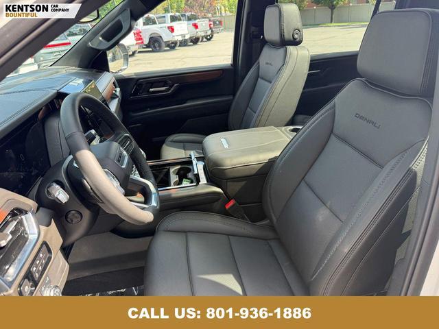 Photo of 2025 White GMC Yukon XL