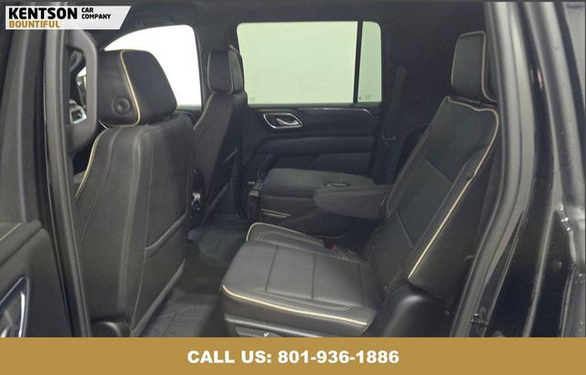 Photo of 2024 Onyx Black GMC Yukon XL