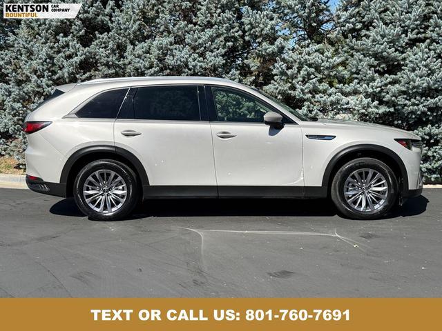 Photo of 2025 Platinum Quartz Mazda CX-90