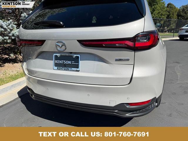 Photo of 2025 Platinum Quartz Mazda CX-90