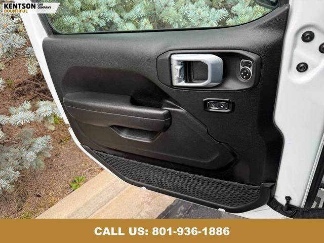 Photo of 2024 Bright White Clearcoat Jeep Wrangler