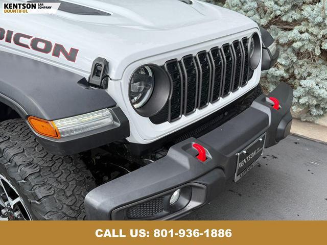 Photo of 2024 Bright White Clearcoat Jeep Wrangler