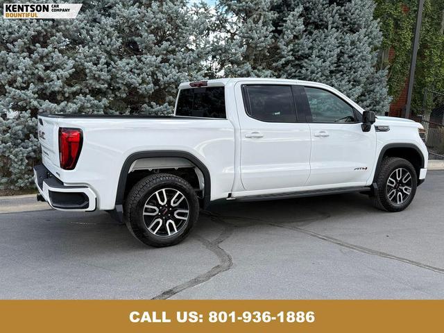 Photo of 2022 Summit White GMC Sierra 1500