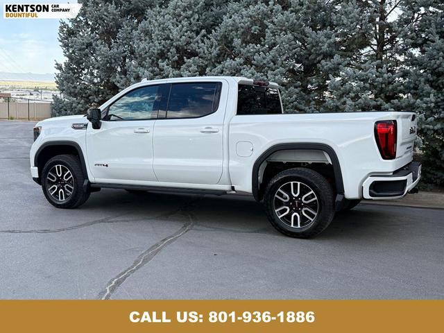 Photo of 2022 Summit White GMC Sierra 1500